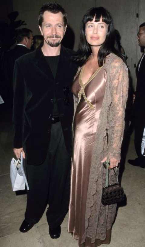 Gary Oldman and Donya Fiorentino divorced